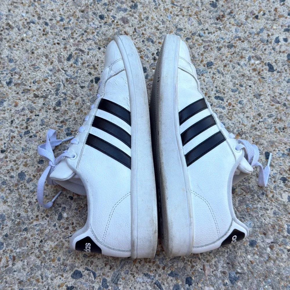 Adidas Cloudfoam Advantage White Black Sneakers Low Top Shoes AW4294 Mens 9.5